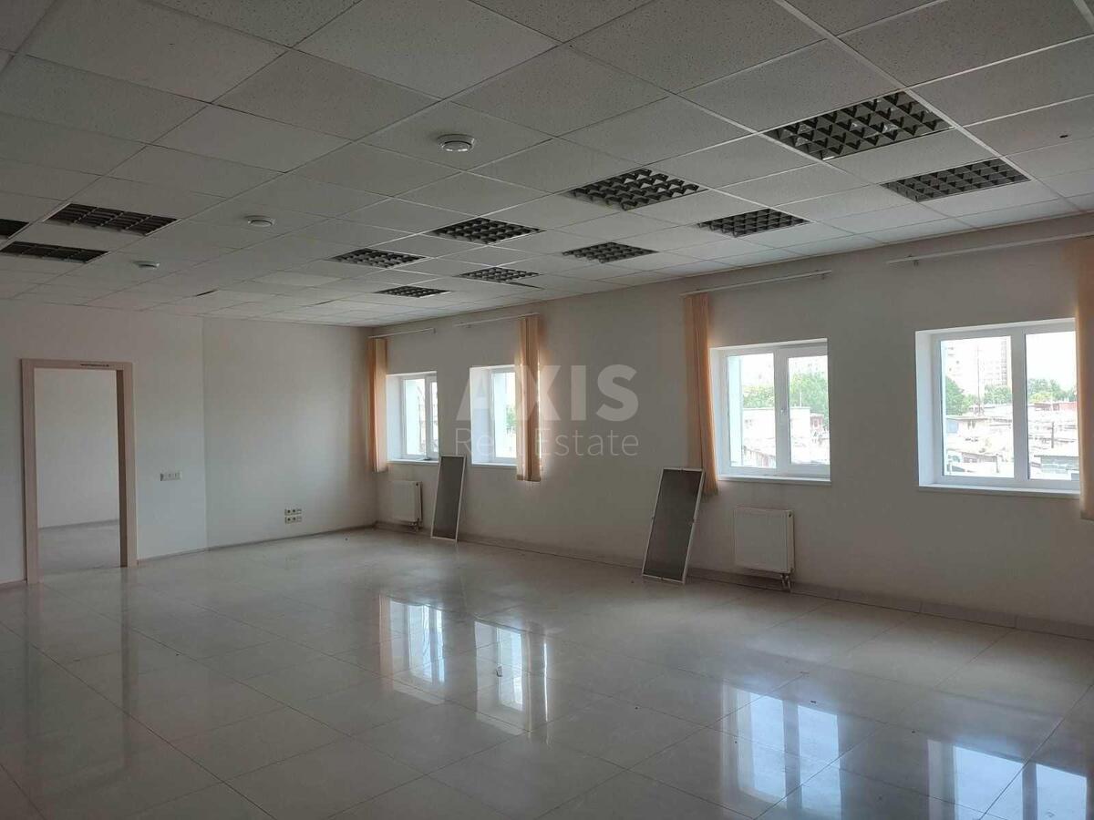 Office vul. Berezhans'ka 12Б, 387m259450