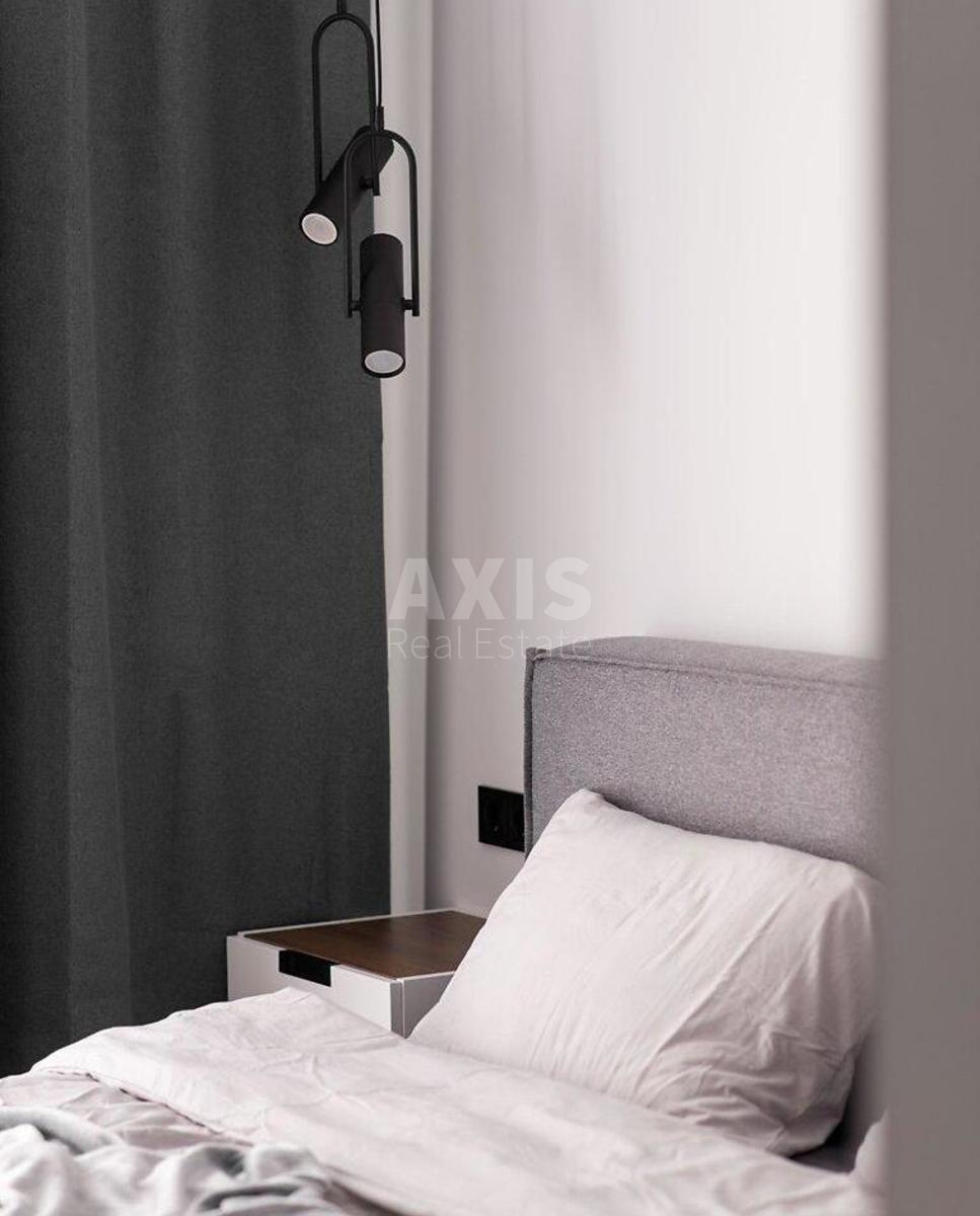1k apartment vul. Myhajla Maksymovycha 246