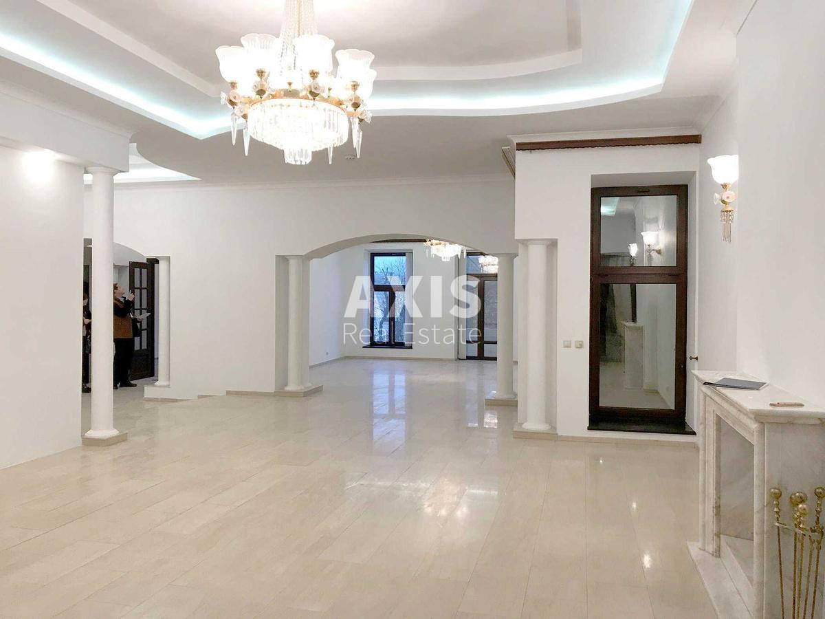 Service object vul. Jaroslaviv Val 4, 313m241220