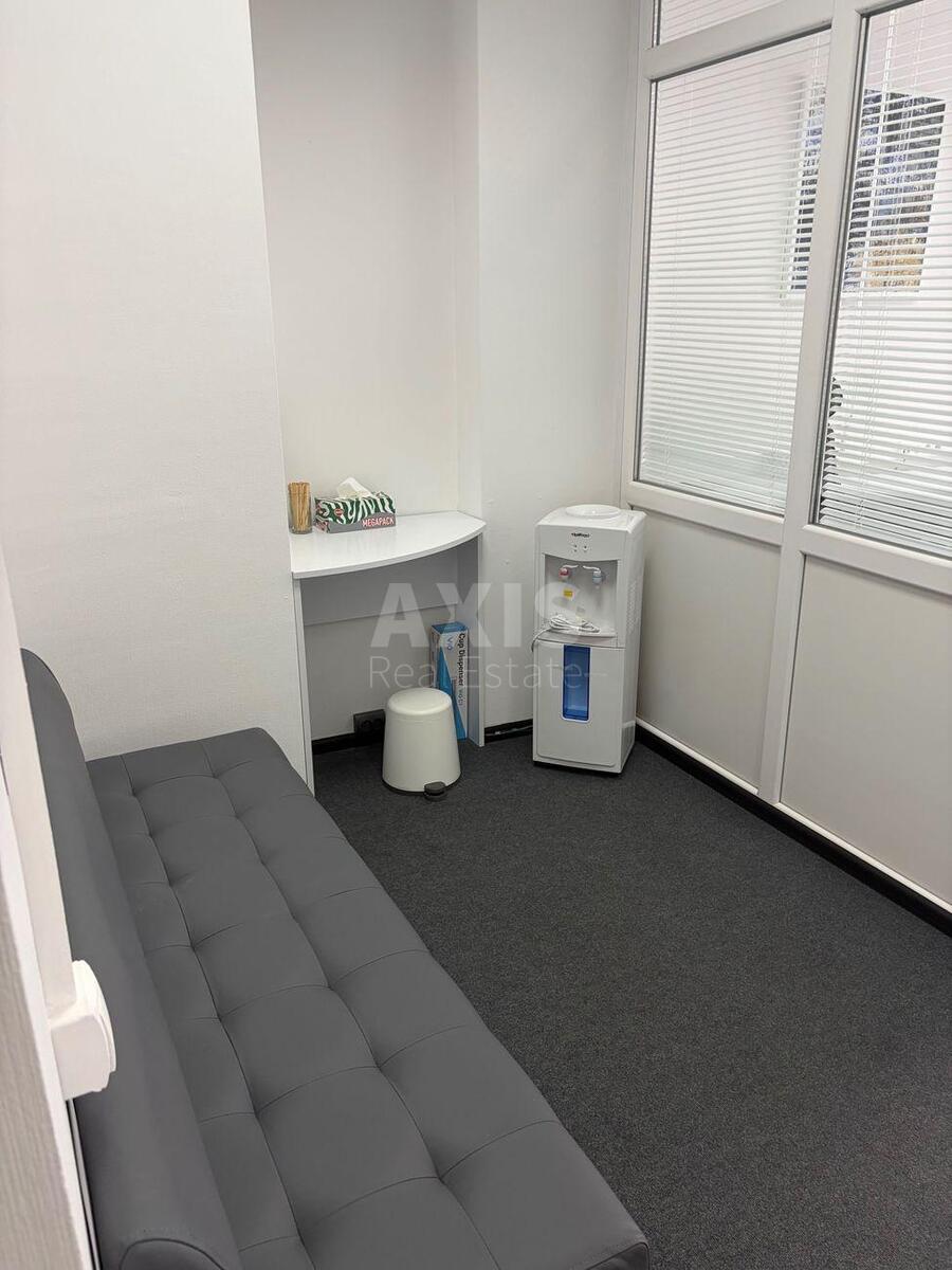 Office vul. Esplanadna 20, 58m26343110