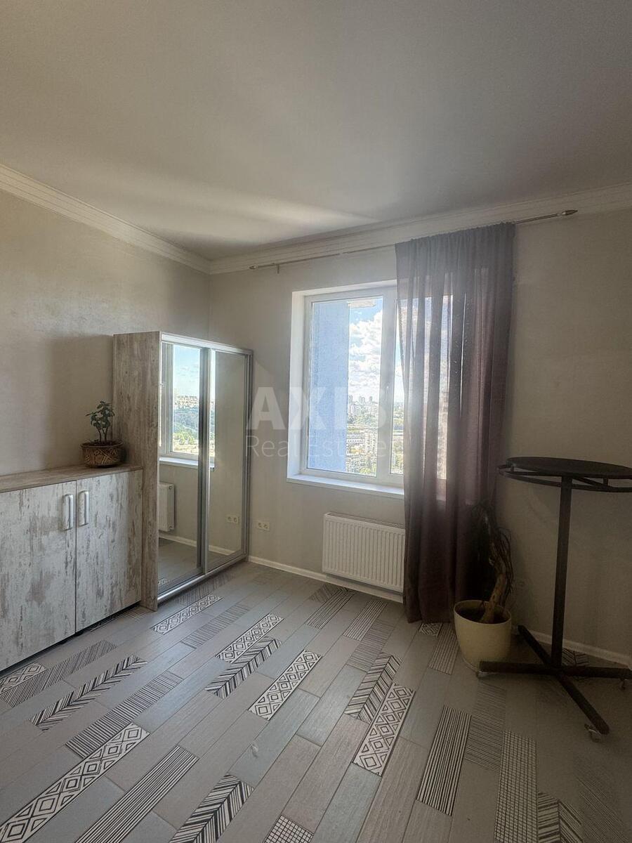 3k apartment vul. Kyrylo-Mefodii'vs'ka 2584024