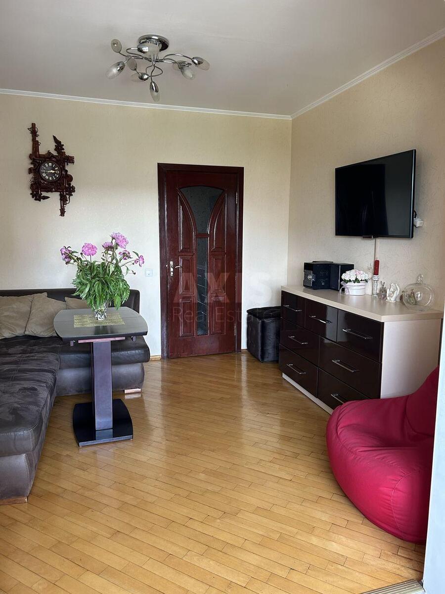 3k apartment pr-t Grygorenka Petra 5584593