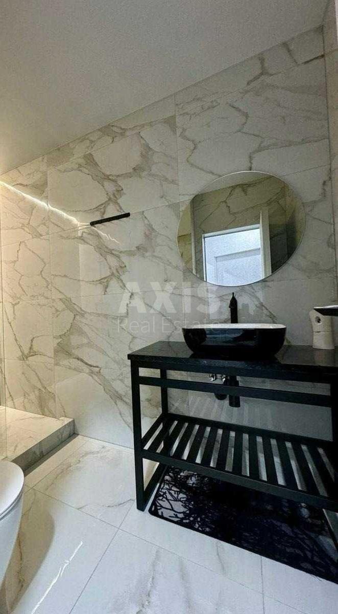 2к квартира ул. Причальная 12628956