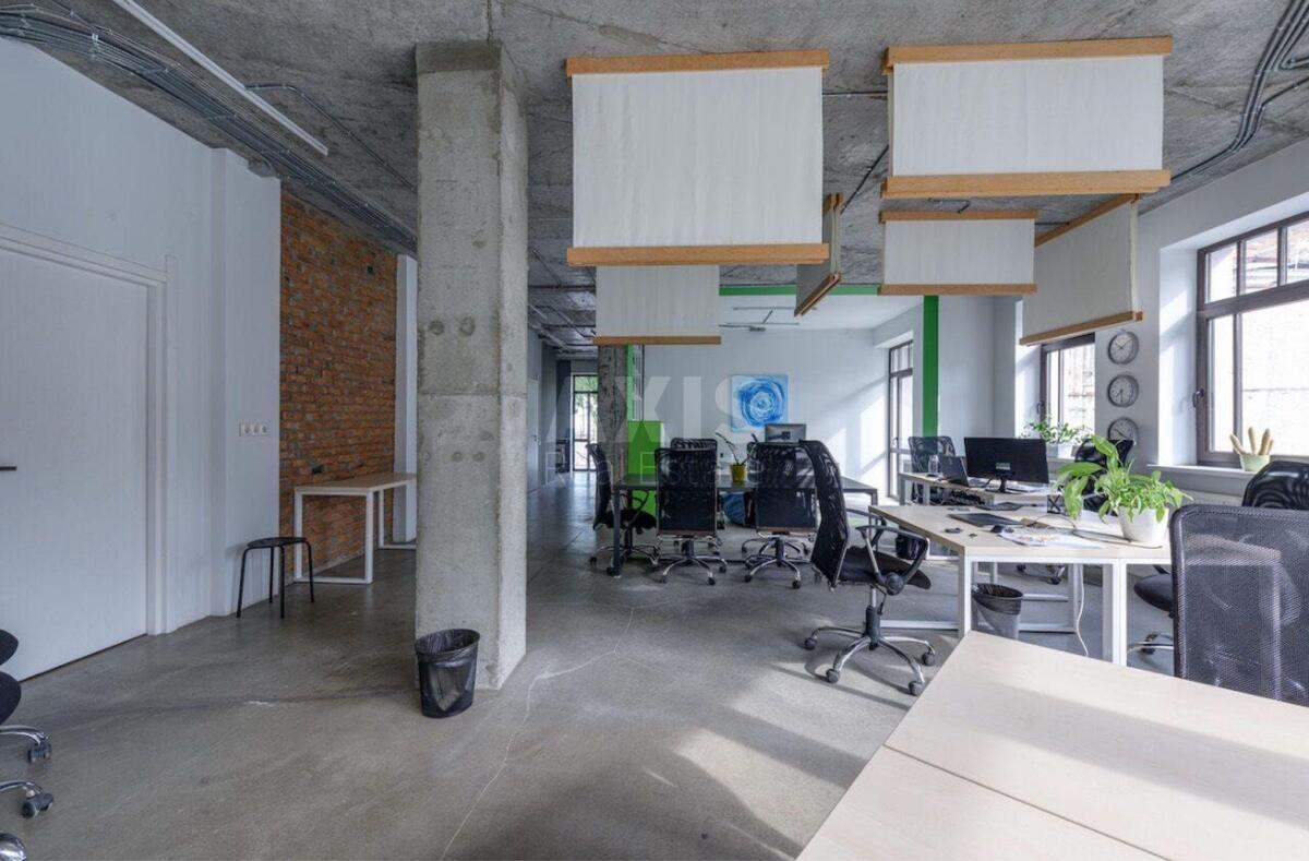 Office vul. Vozdvyzhens'ka 51А, 250m2586912
