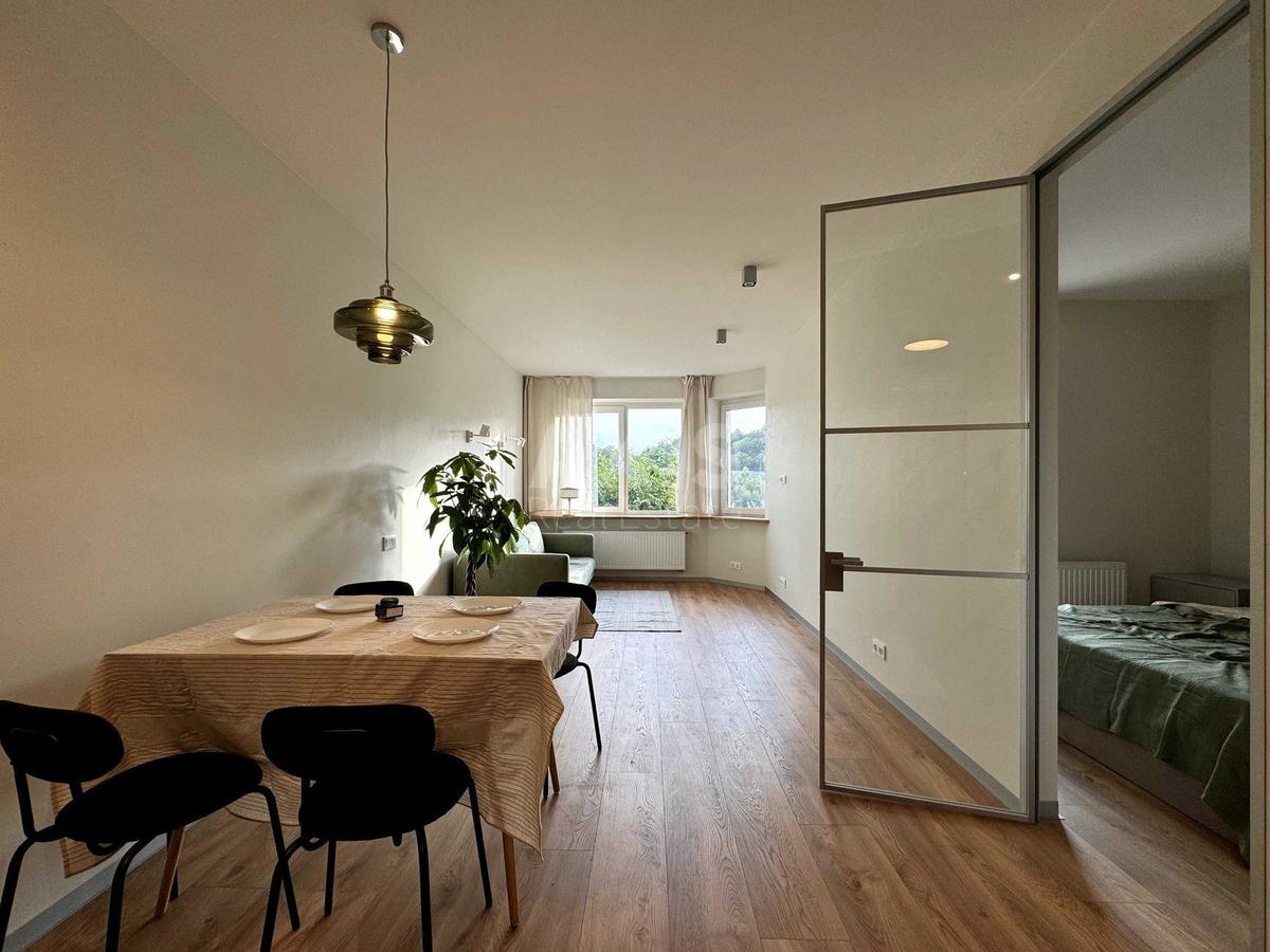 1k apartment vul. Kyrylivs'ka 371