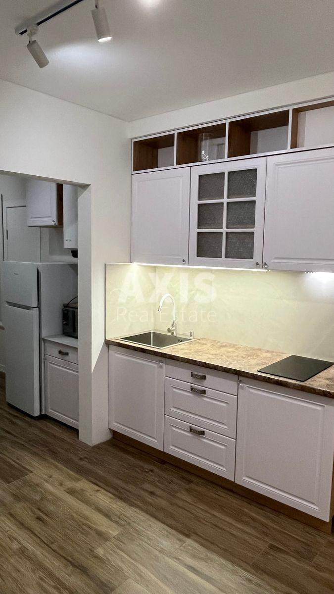 1k apartment pr-t Glushkova Akademika 61