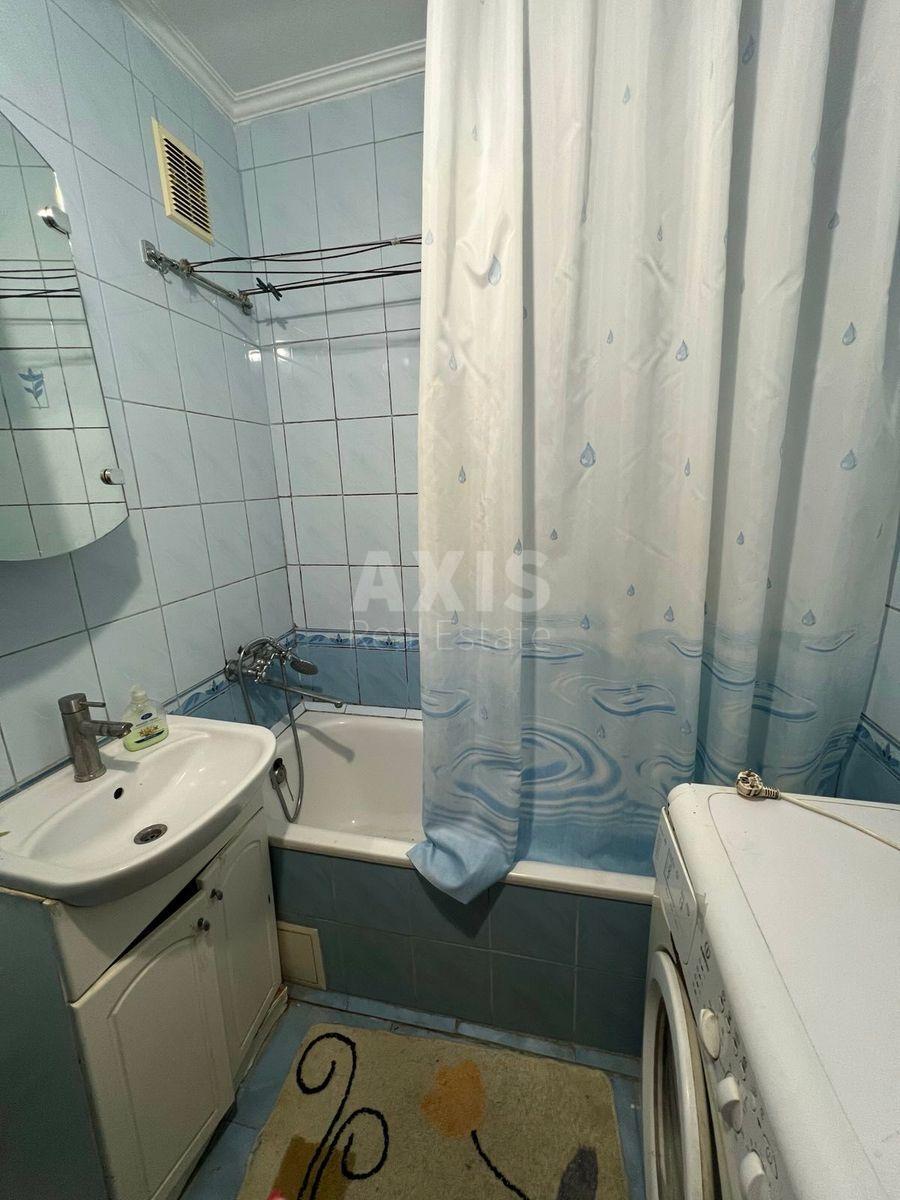 2k apartment pr-t Lobanovs'kogo 12810