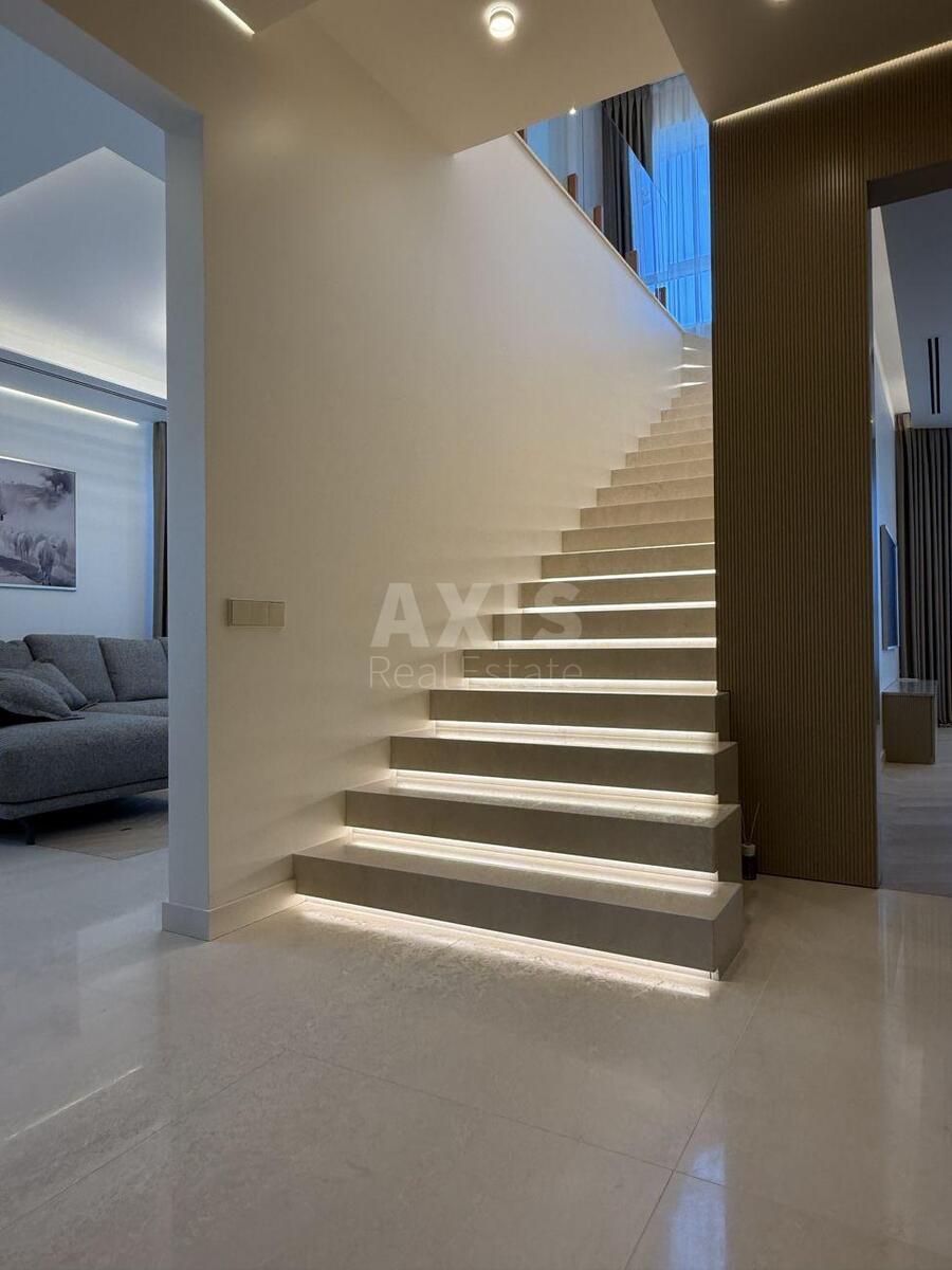 5k apartment vul. Antonovycha 1095884112