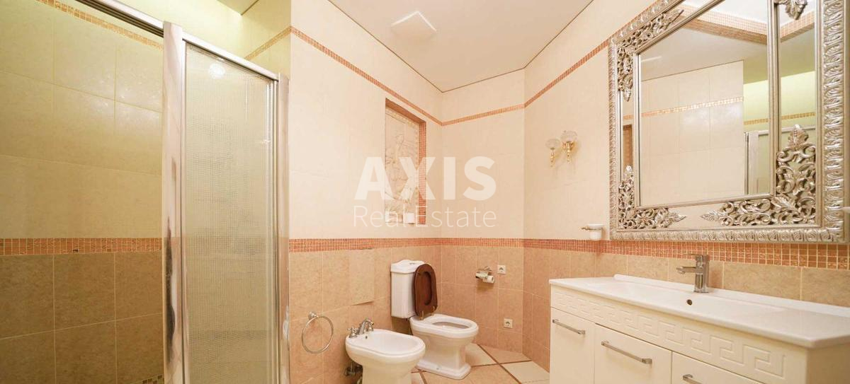 Office vul. Velyka Vasyl'kivs'ka 72, 243m2320246