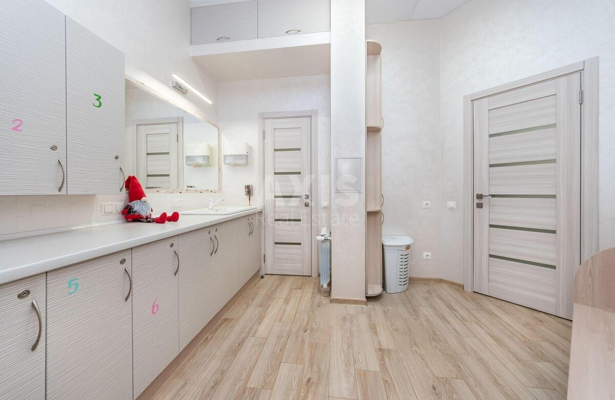 Office vul. Radomyshl's'ka 2Г, 148m2510585