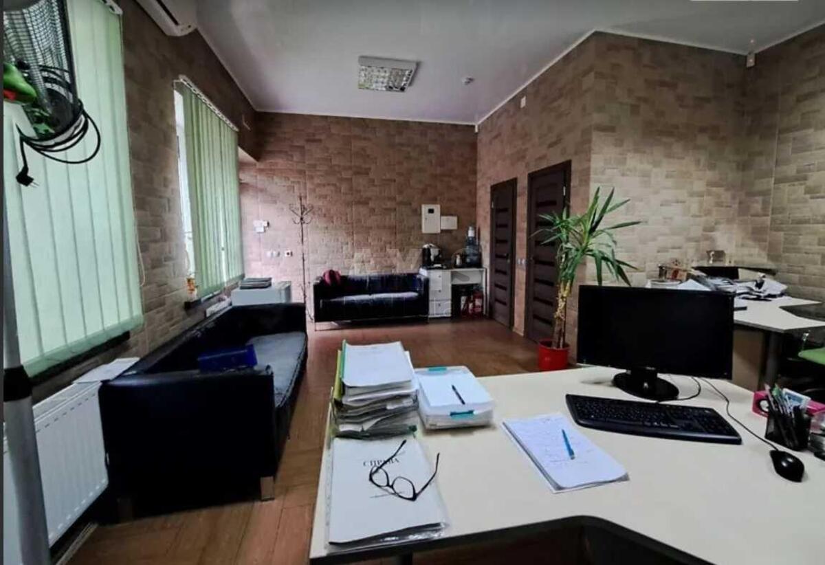 Офис ул. Академика Ефремова 8А, 32м2602554