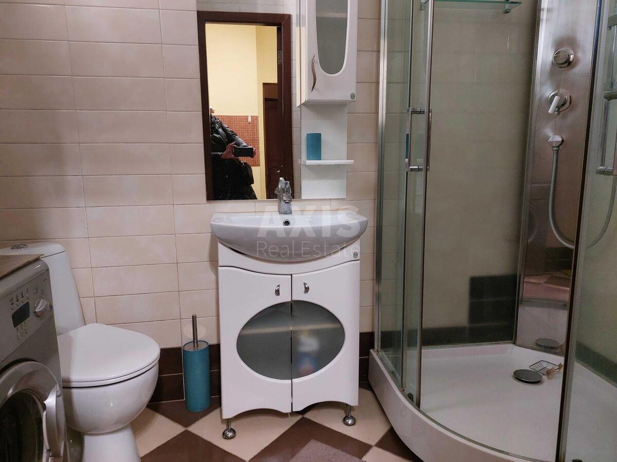 2k apartment vul. Saksagans'kogo 1215