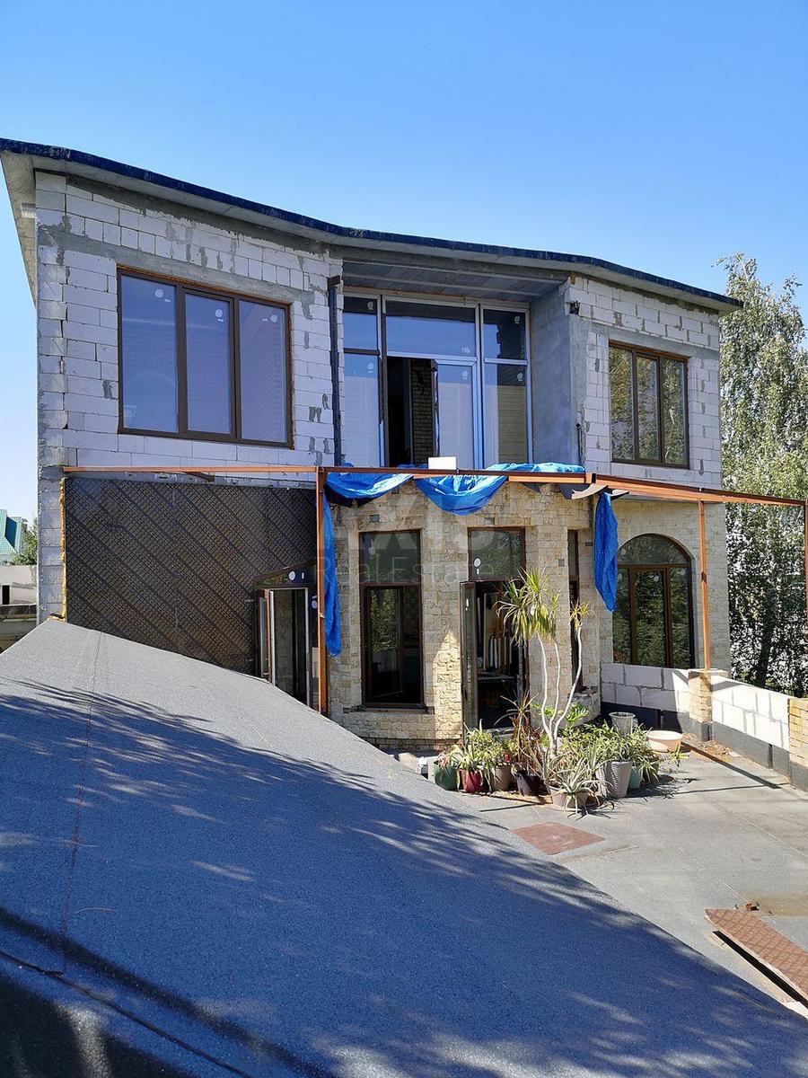 House vul. Bogatyrs'ka, 120m2, Kyiv city