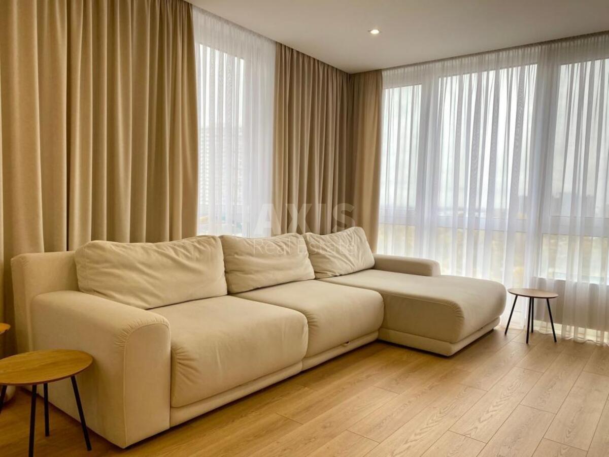 4k apartment vul. Zarichna 163