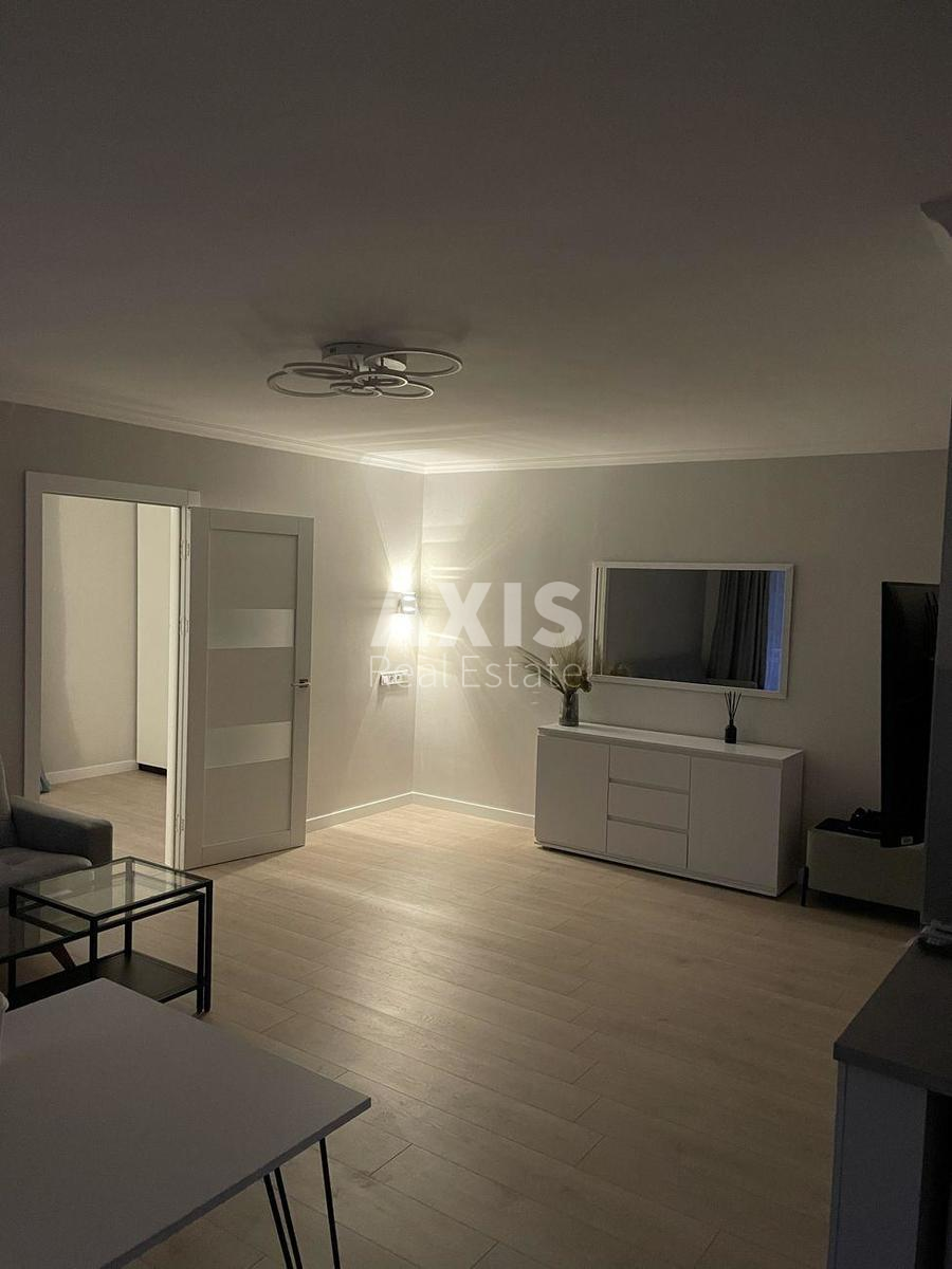 2k apartment vul. Mechnykova 11А384012