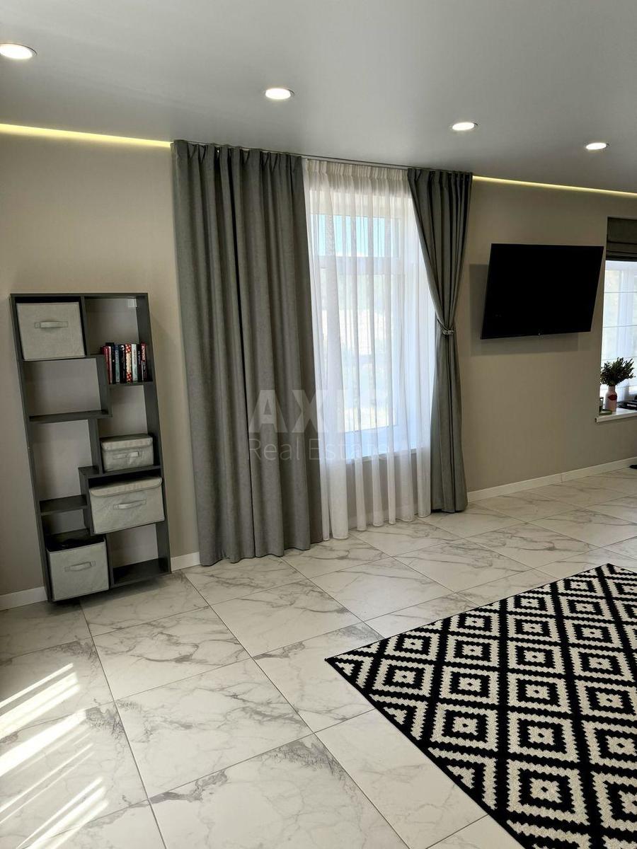 2к квартира ул. Радистов 24388432