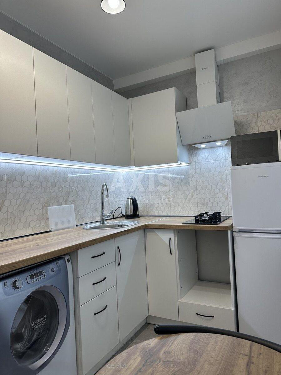 1k apartment vul. Proviants'ka 1760135