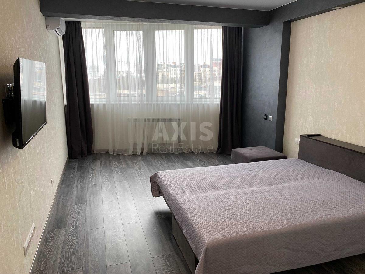 1k apartment vul. Myhajla Maksymovycha 3Г1
