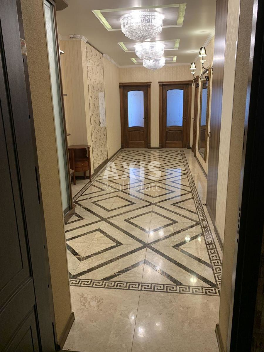 3к квартира ул. Голосеевская 139
