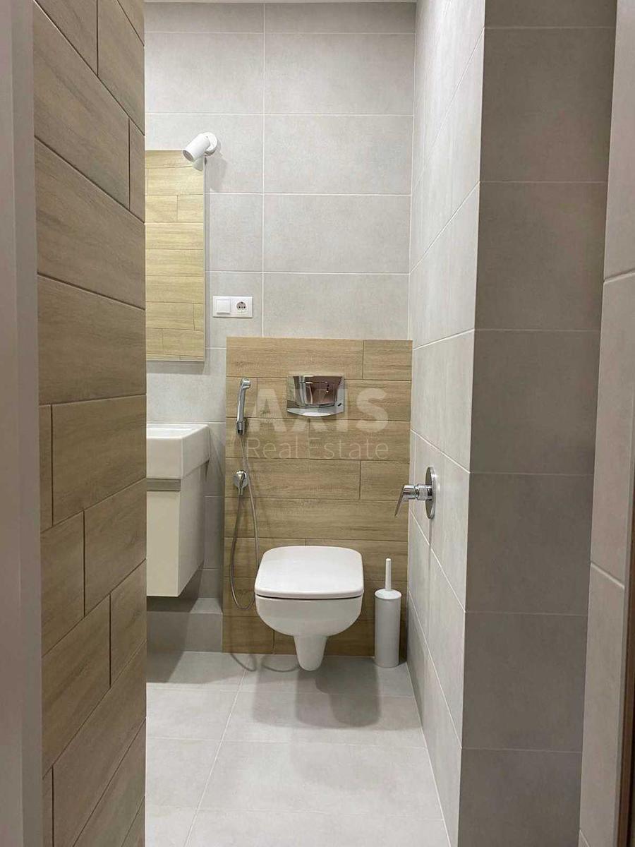 1k apartment vul. Yulia Zdanovska 46/16