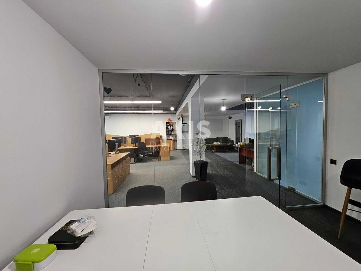 Office shose Harkivs'ke 19, 139m2599330