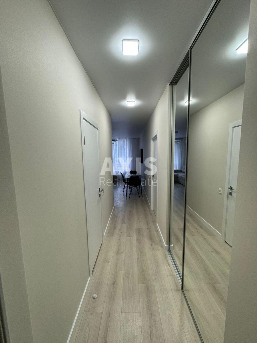 1k apartment bul. Ryl's'kogo Tadeja 14