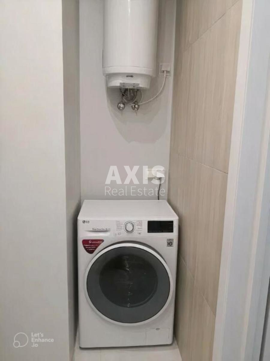 1k apartment vul. Sim'i' Kul'zhenkiv 376