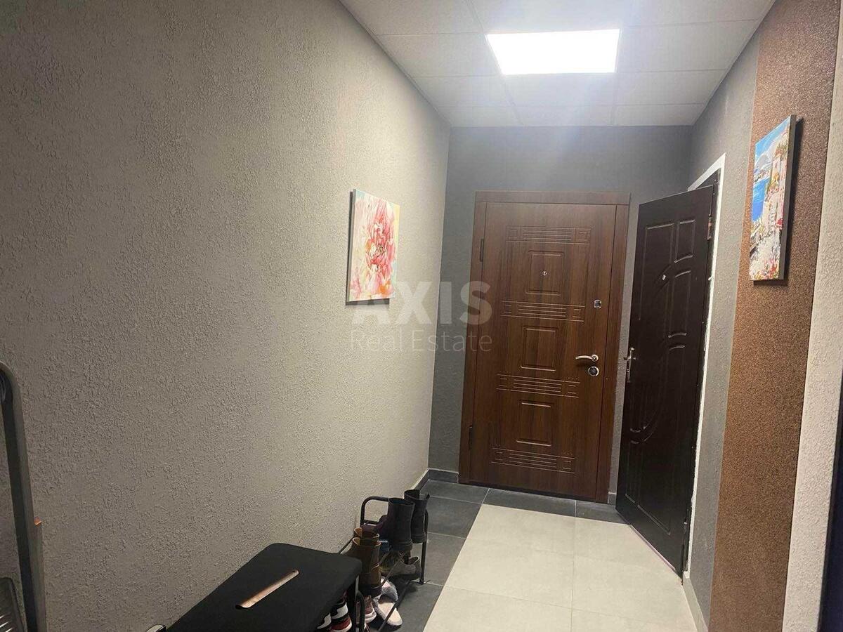 1k apartment vul. Garmatna 3811