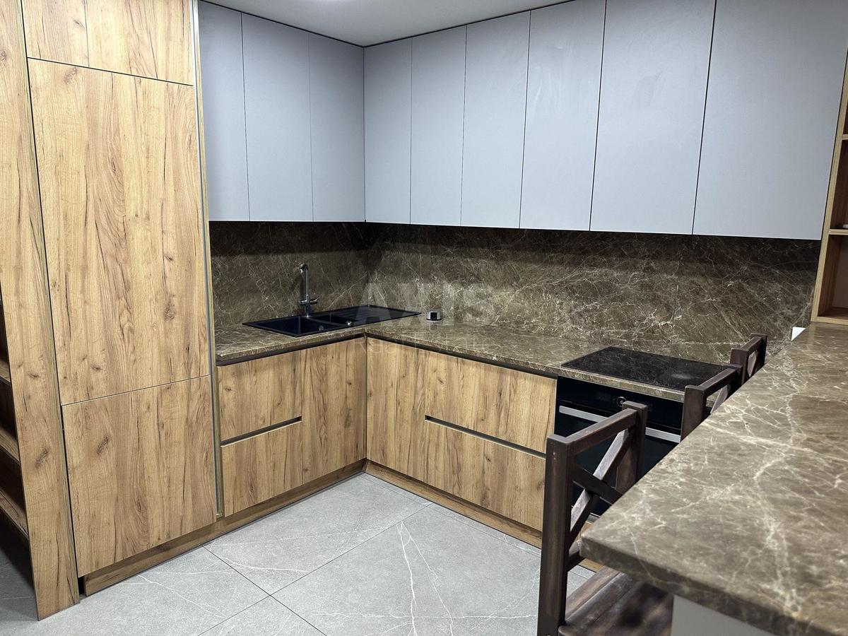 1k apartment vul. Lypkivs'kogo Vasylja Mytropolyta 37Б1