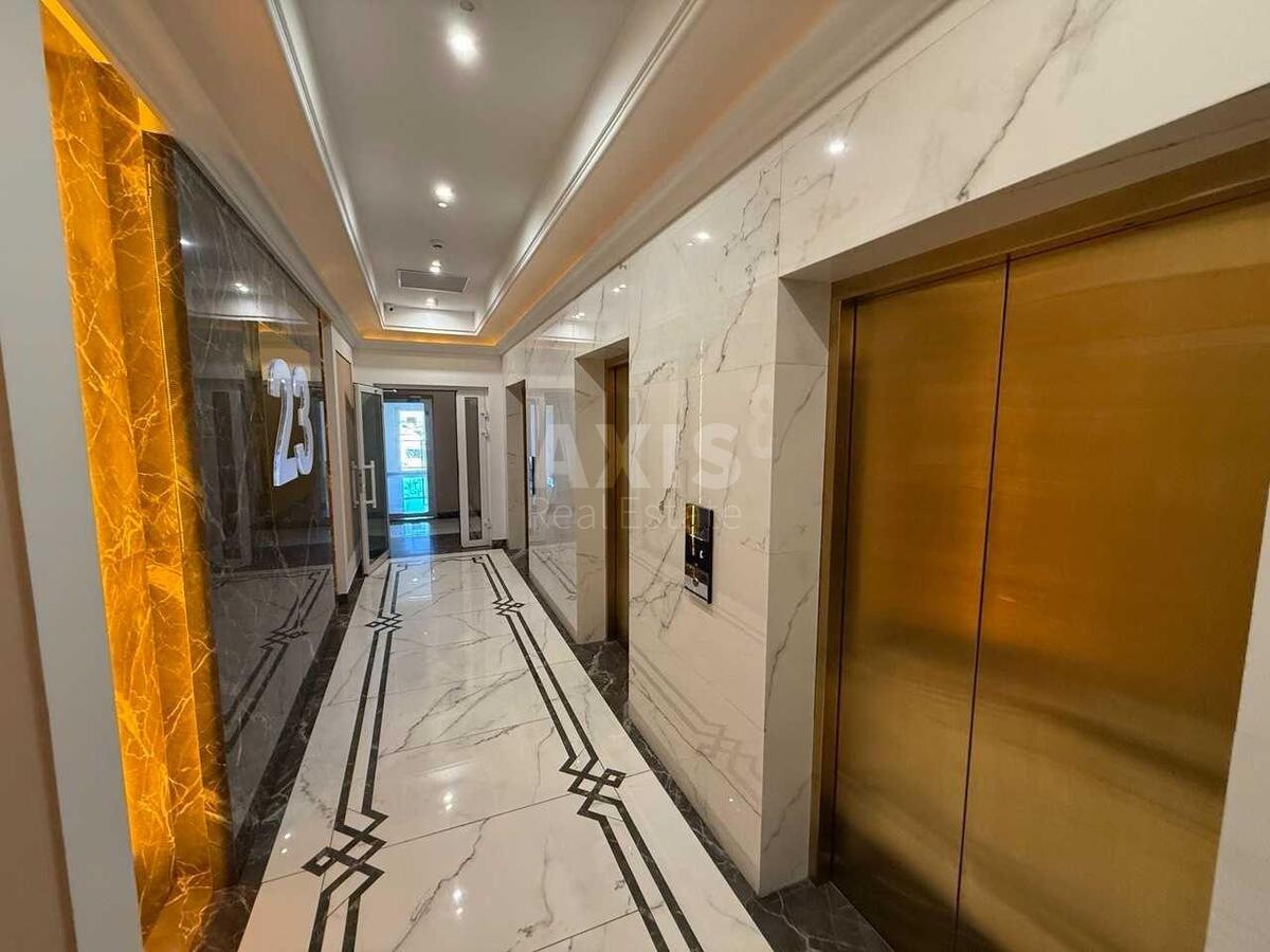 4к квартира ул. Жилянская 686081714