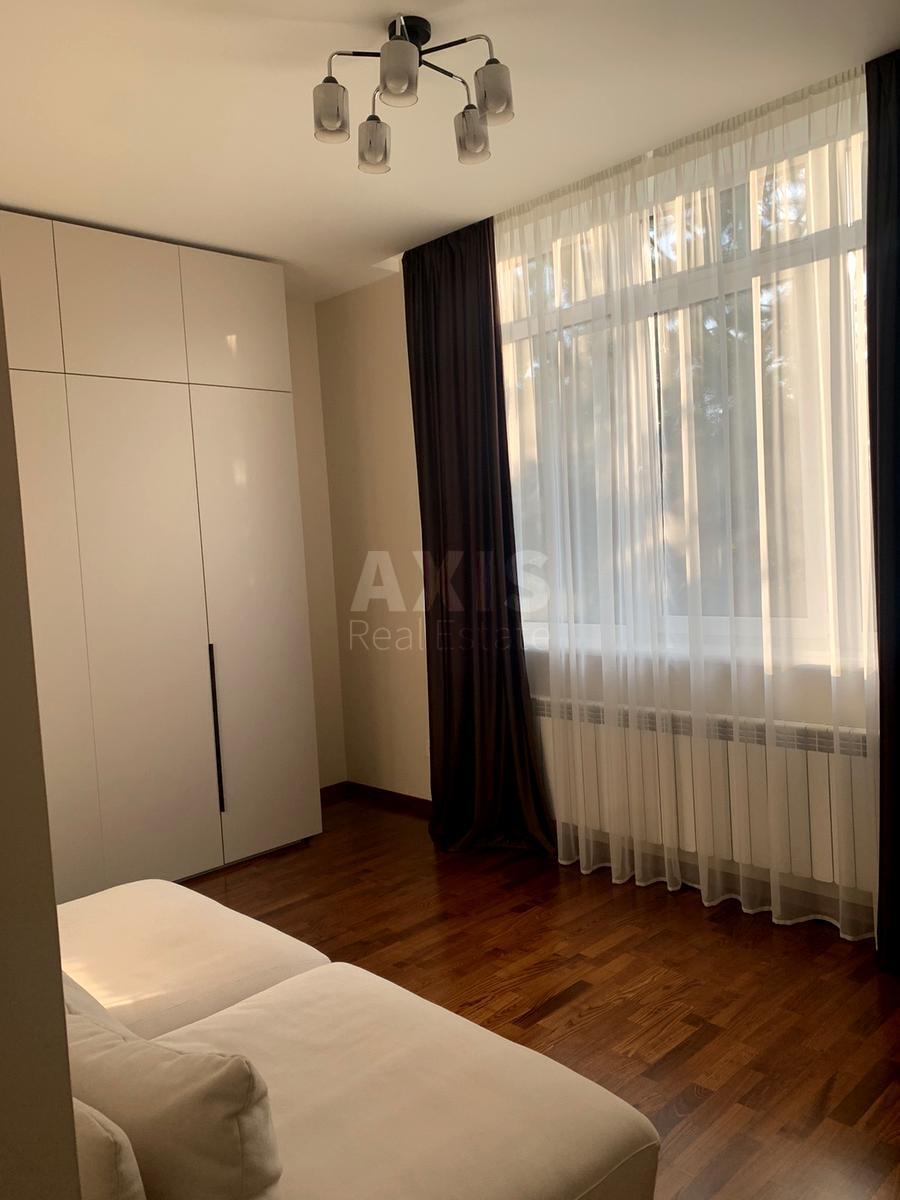 House bul. Mykoly Mikhnovskoho, 300m2, Kyiv city610398