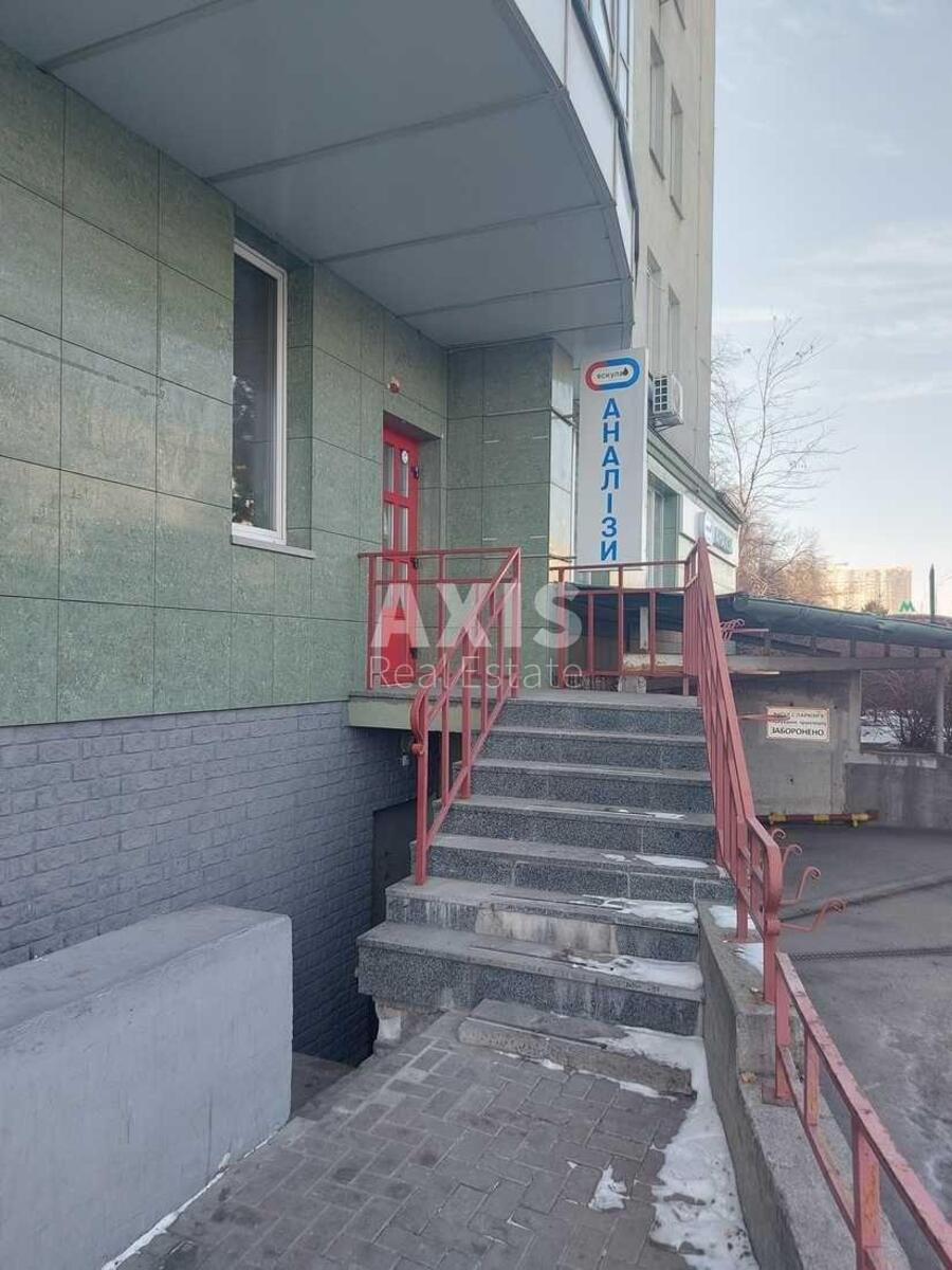 Офіс вул. Амурська 6, 73м2