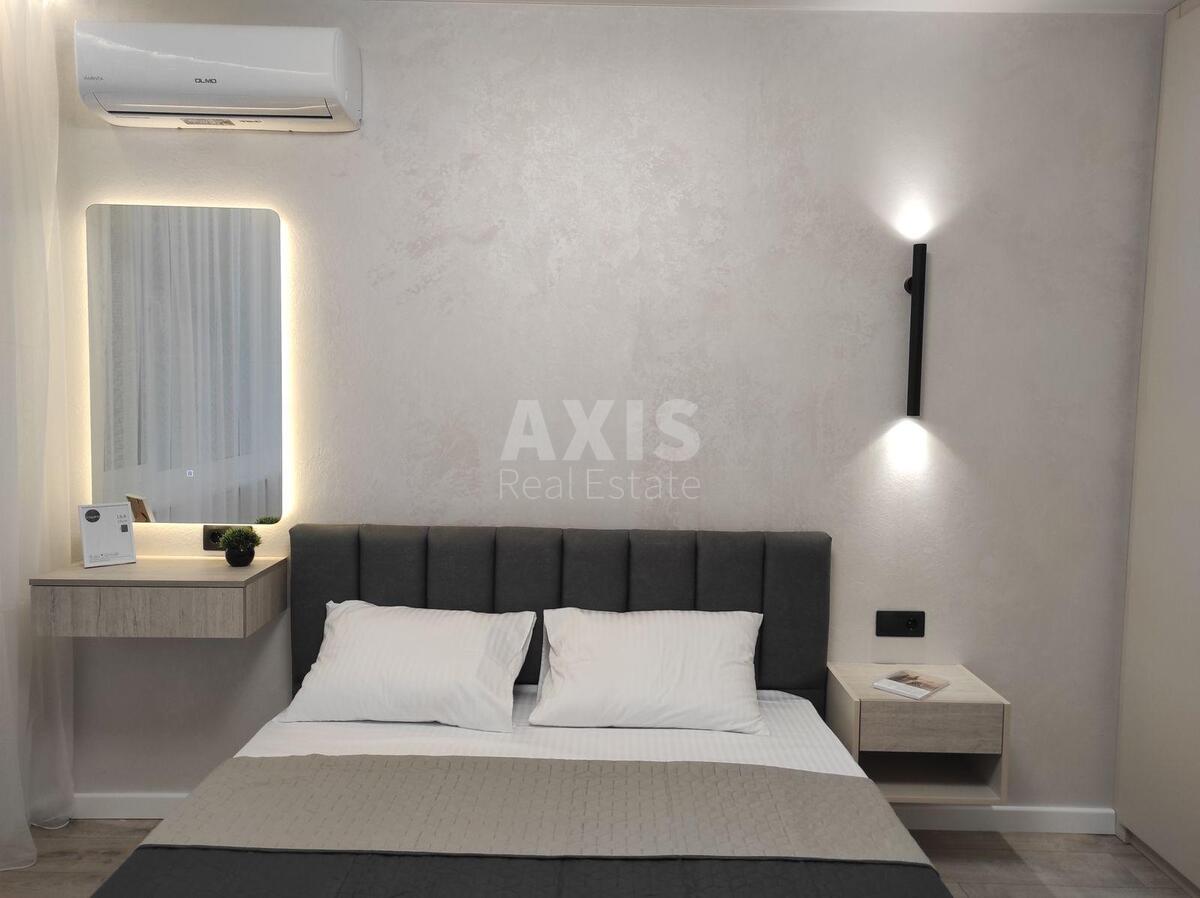 1k apartment vul. Rodyny Kristeriv 143