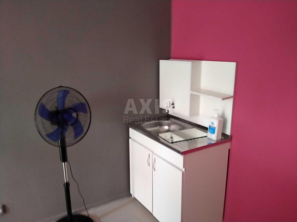 Объект торговли ул. Кубанской Украины 25/27, 60м2617143