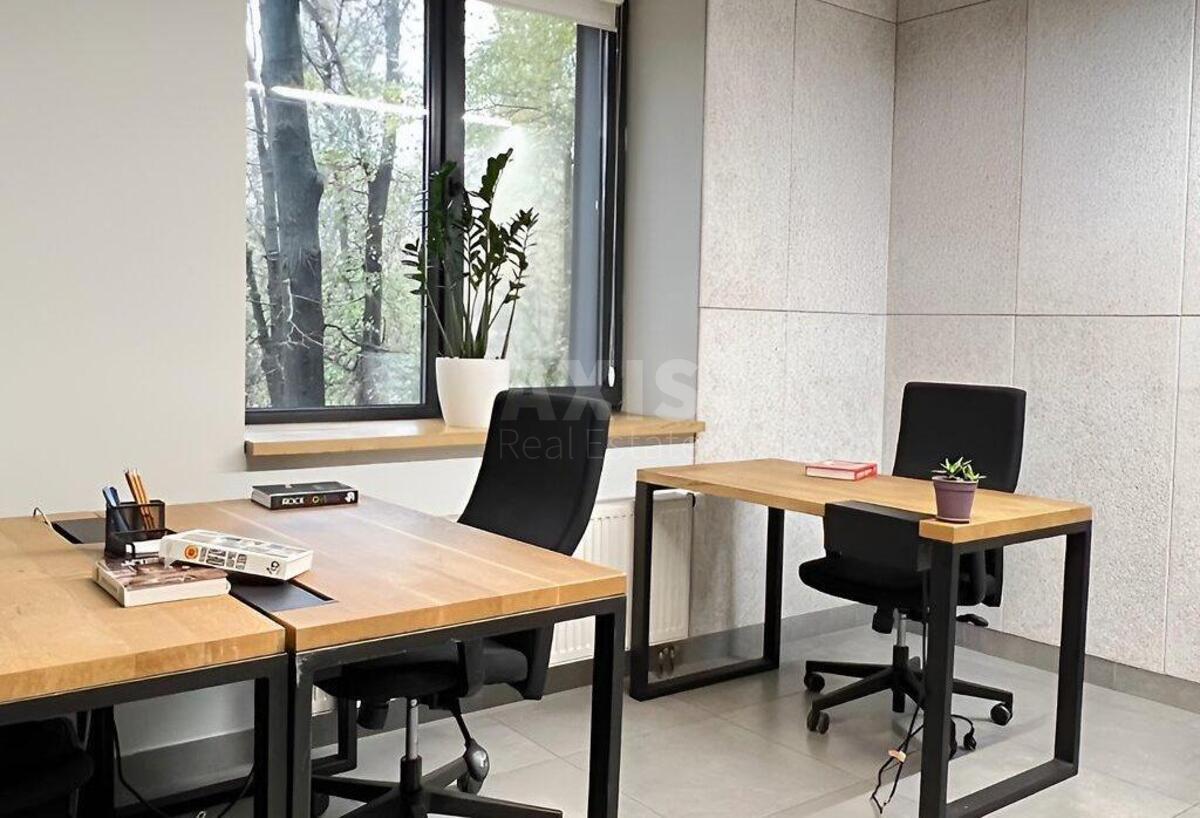Офис ул. Марка Безручка 24, 15м22