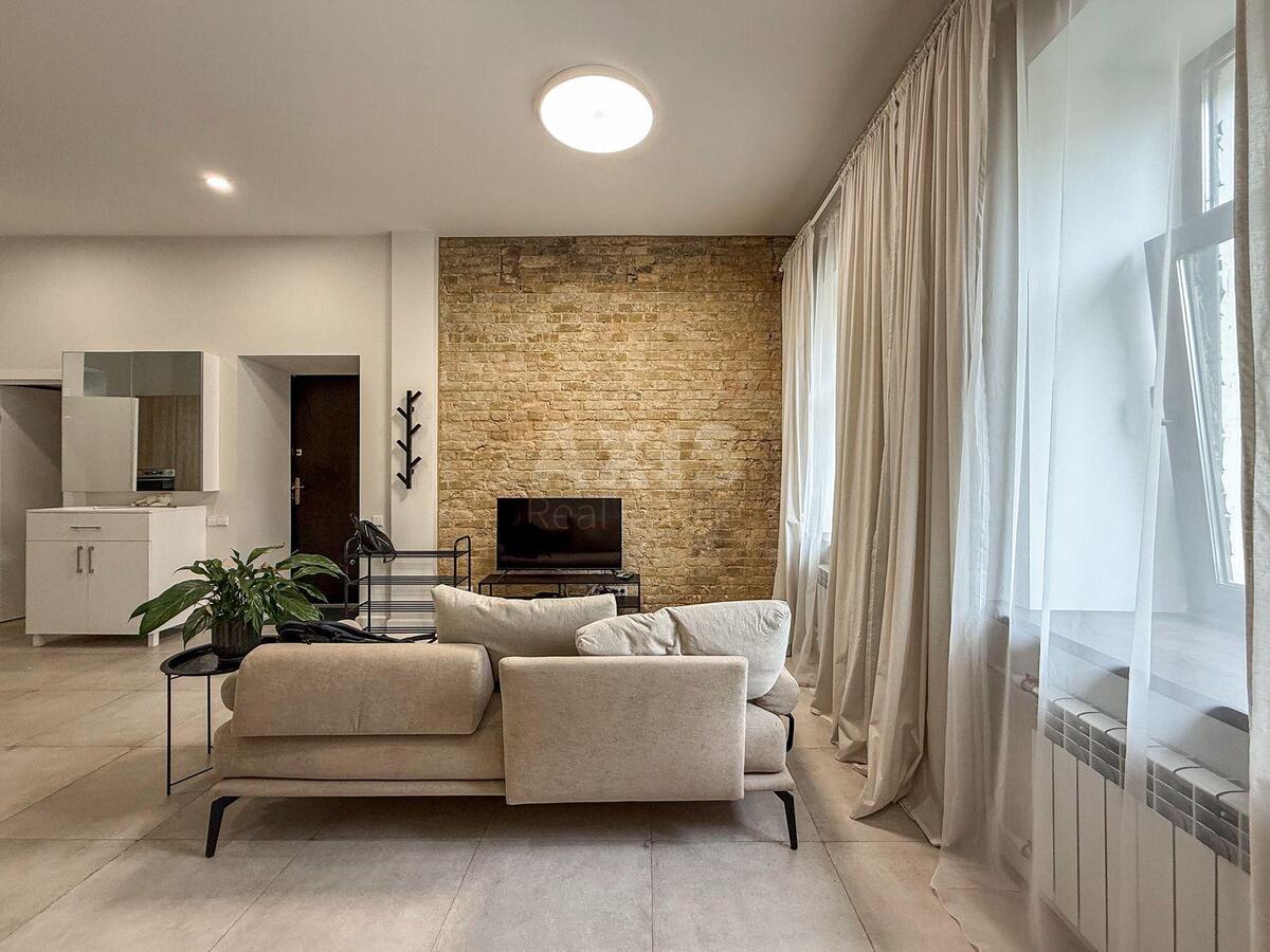 3k apartment vul. Sverstjuka Jevgena 28/11577161