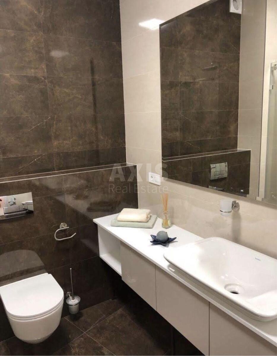 4к квартира ул. Бусловская 126215010