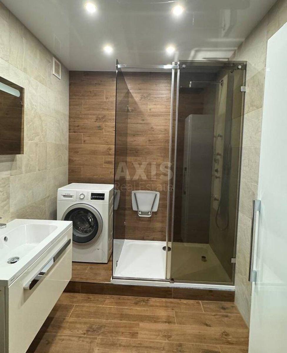 2k apartment vul. Vashhenka Grygorija 11