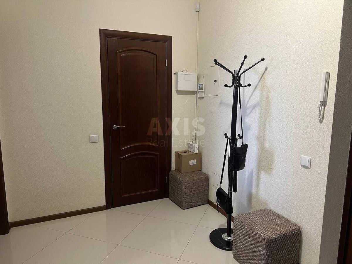 2k apartment vul. Sim'i' Kul'zhenkiv 335948810