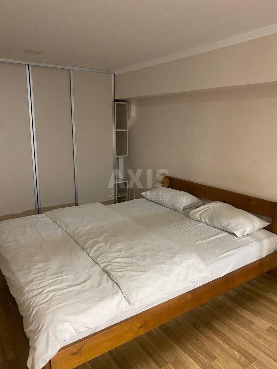 2k apartment vul. Mashynobudivna 395