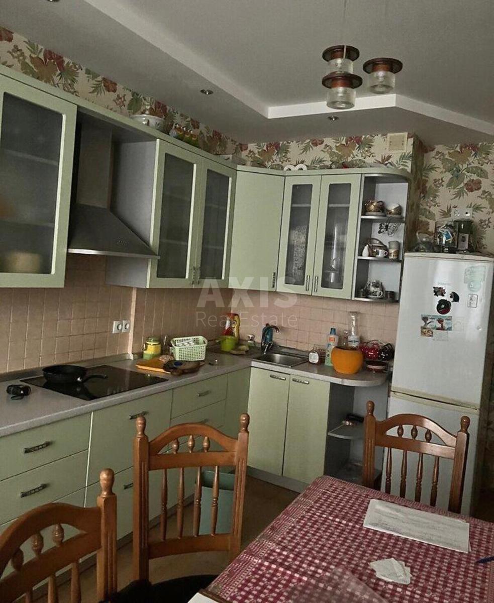 1k apartment vul. Olevs'ka 90
