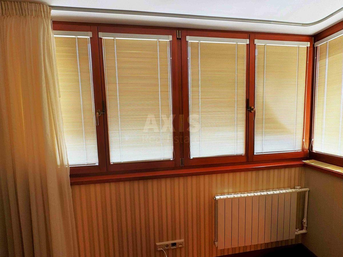 3k apartment vul. Bal'zaka Onore de 861
