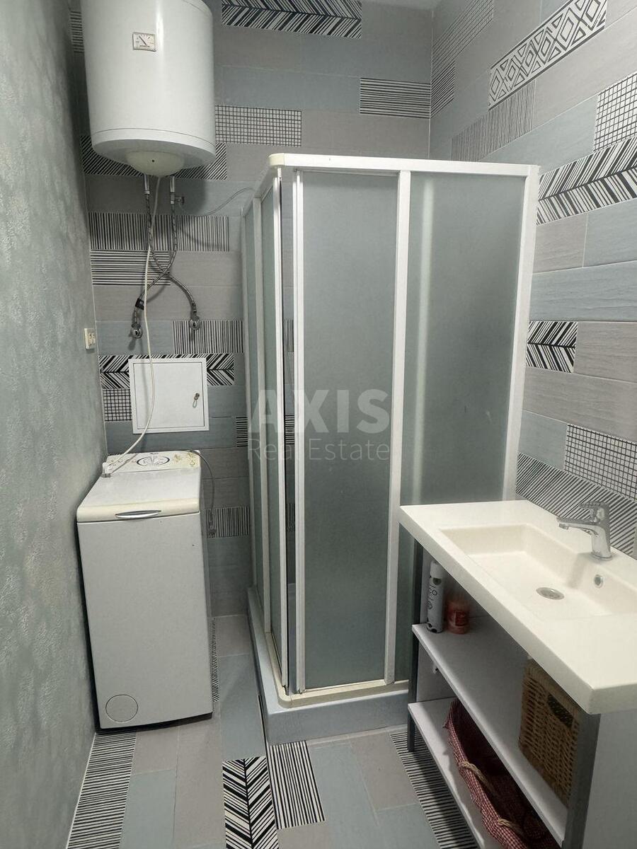 3к квартира ул. Кирилло-Мефодиевская 2584025