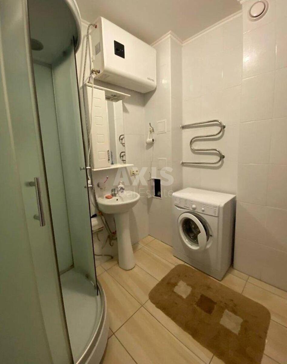 2k apartment vul. Poltavs'ka 106