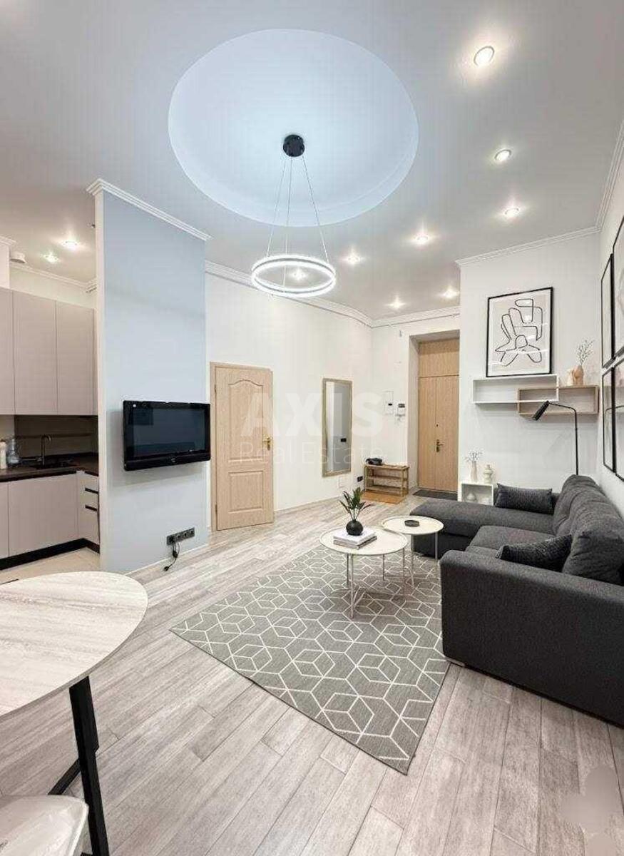 1k apartment vul. Ljuterans'ka 16630410