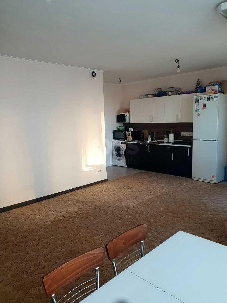 2k apartment vul. Sim'i' Kul'zhenkiv 33