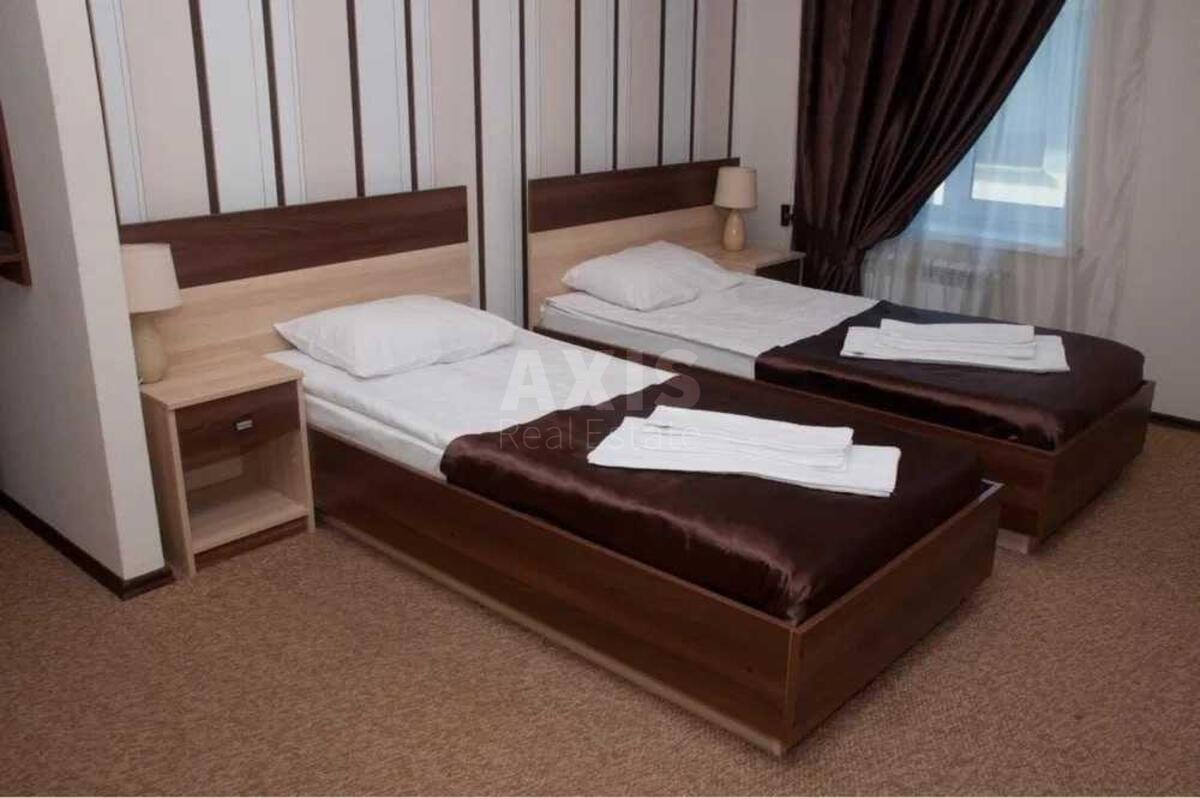 Service object vul. Grechka Marshala 5, 1180m2603777