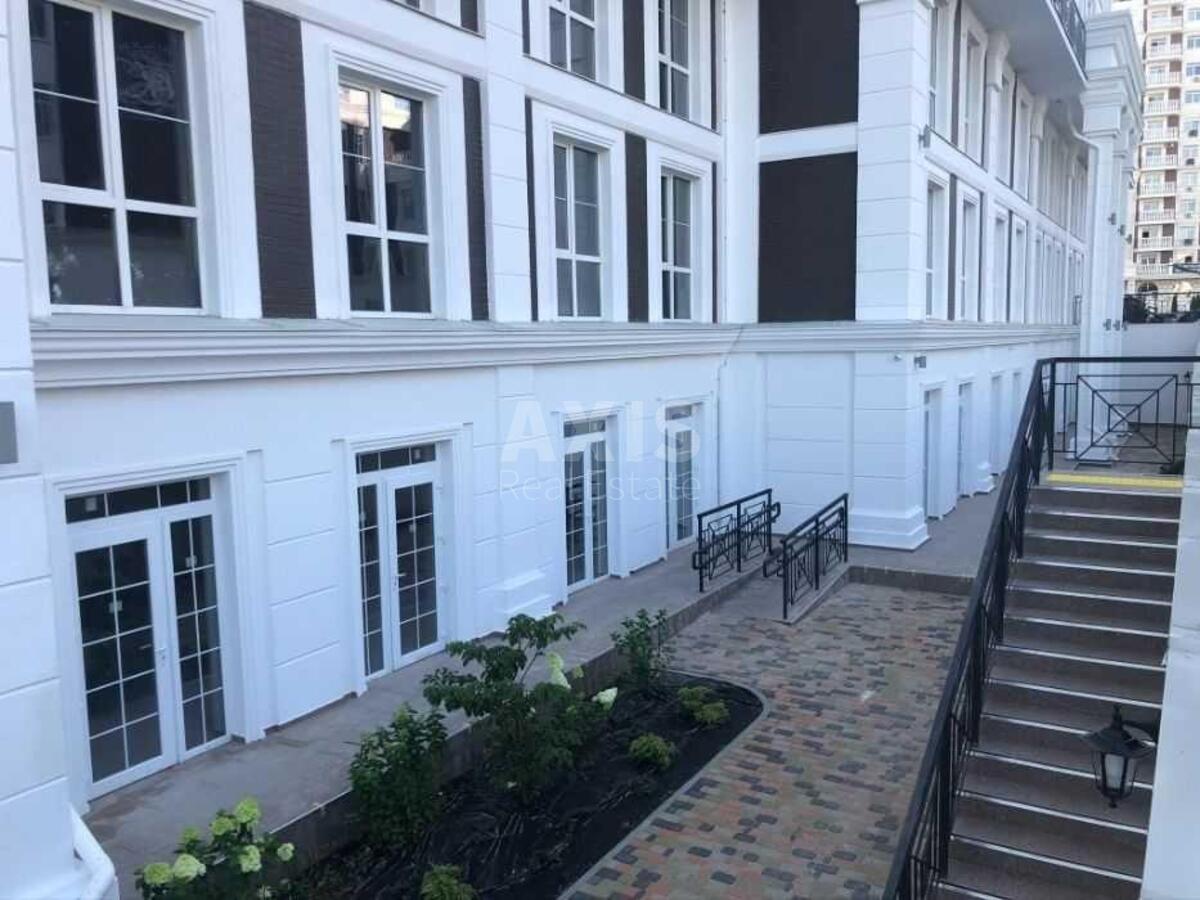 Trade object vul. Myhajla Maksymovycha 24, 60m2602980