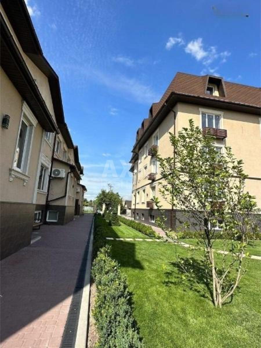 4k apartment vul. 20-ta Sadova 8