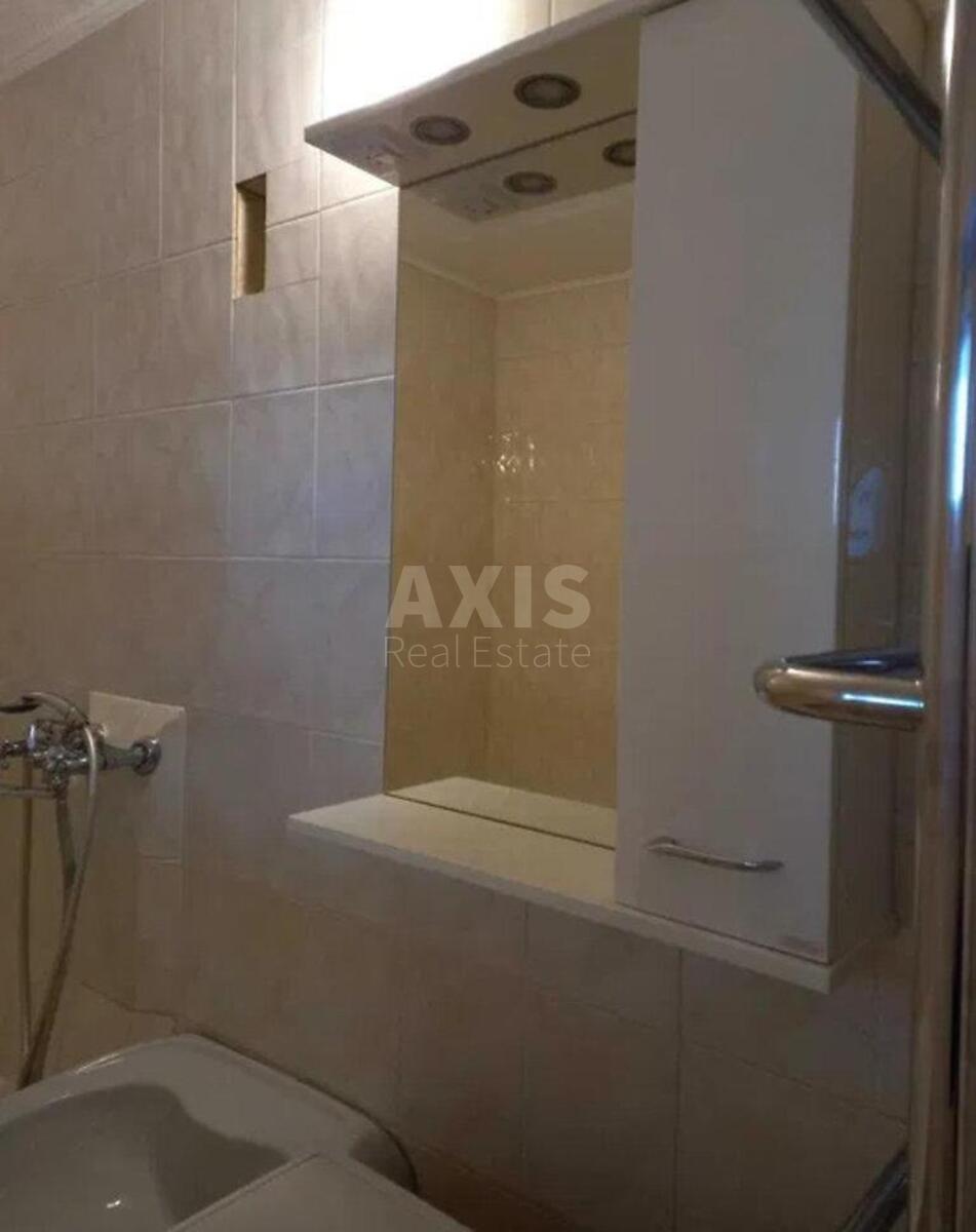 2к квартира пр-т Леся Курбаса 1Б6381215